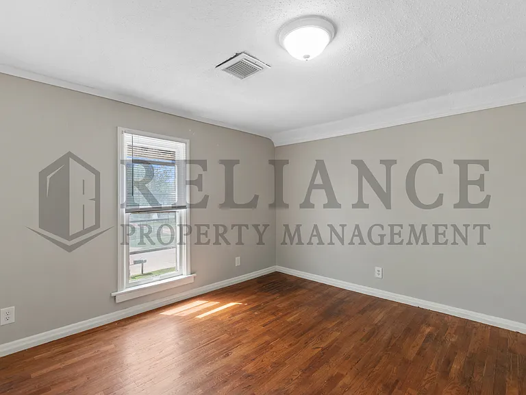 826 W Mentor Ave — Photo 16