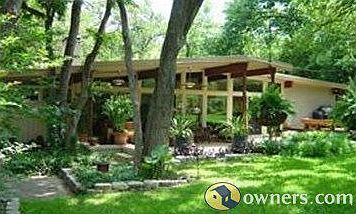 1st image of 422 N Manus Dr