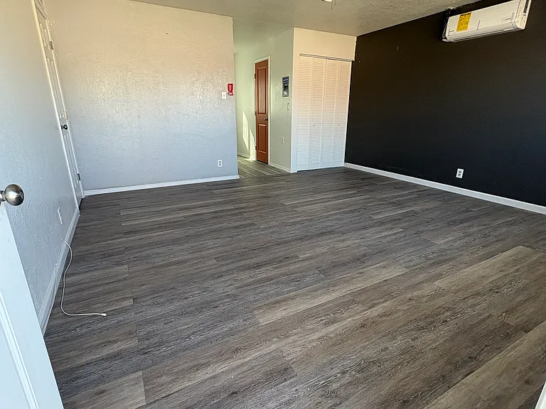 6001 Simpia Dr #1 — Photo 7