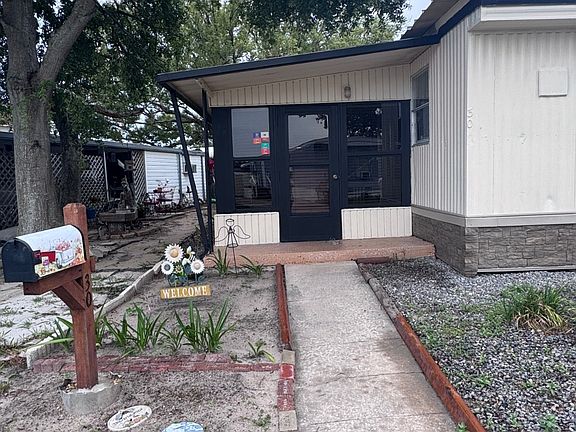 2nd image of 30 Bonny Shores Dr #30