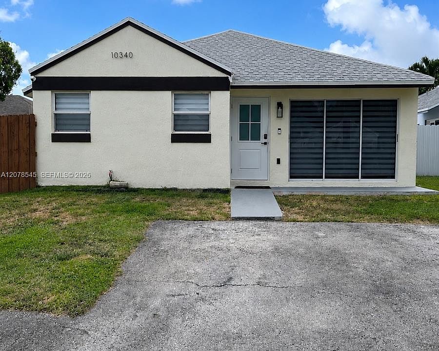 1st image of 10340 SW 207th St