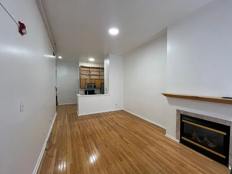 236 Quarry St — Photo 3