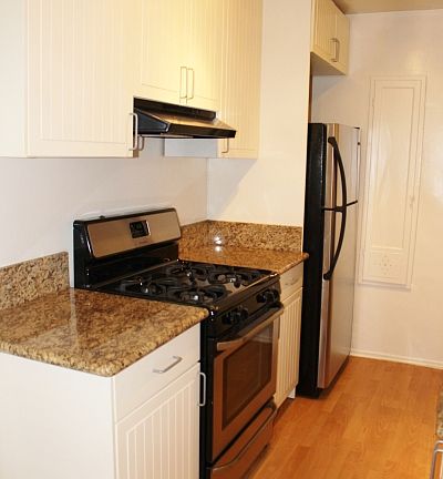 5th image of 1944 S Beverly Glen Blvd APT 3