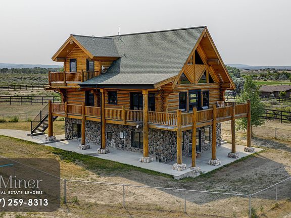 3rd image of 13876 Bates Creek Ln