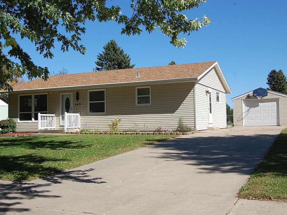 1st image of 665 James Blvd