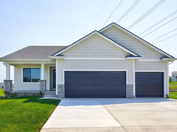 5543 167th St, Urbandale, IA 50323
