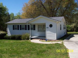 709 W Elizabeth St, Jefferson, SC 29718