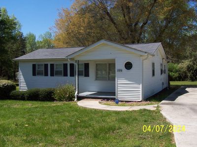 709 W Elizabeth St, Jefferson, SC, 29718