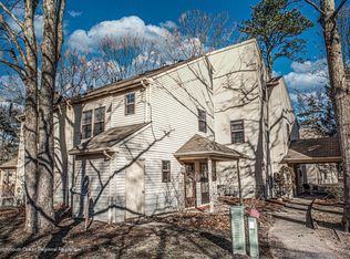 72 Azalea Cir, Jackson, NJ 08527