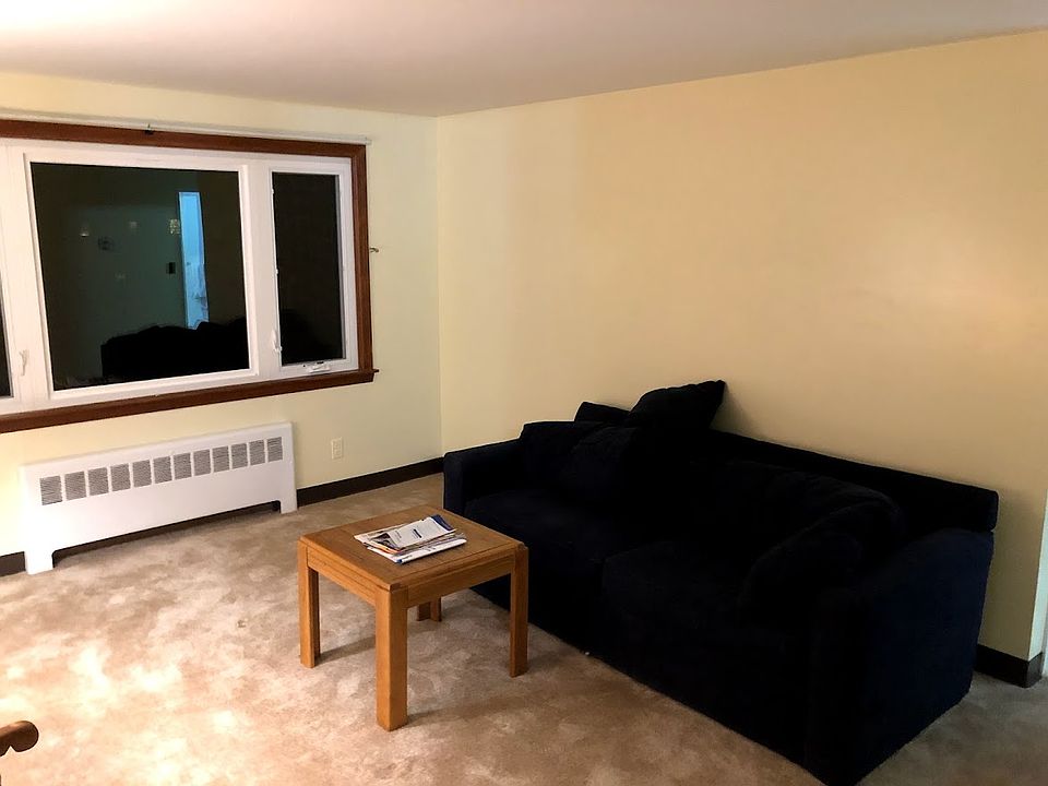 1st image of 15 Saran Ave #15