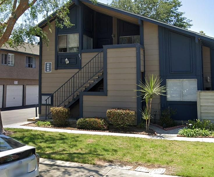 1st image of 803 Windwood Dr