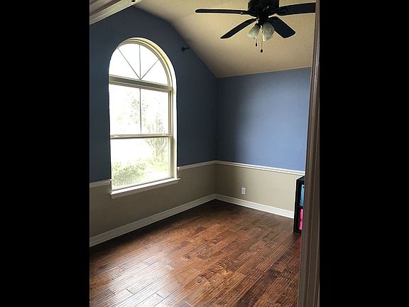 Large Office/Study