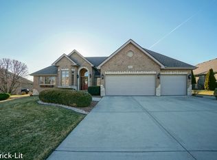 19912 Golden Oak Ln, Mokena, IL 60448