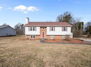 7410 Friendship Ledford Rd, Winston Salem, NC 27107