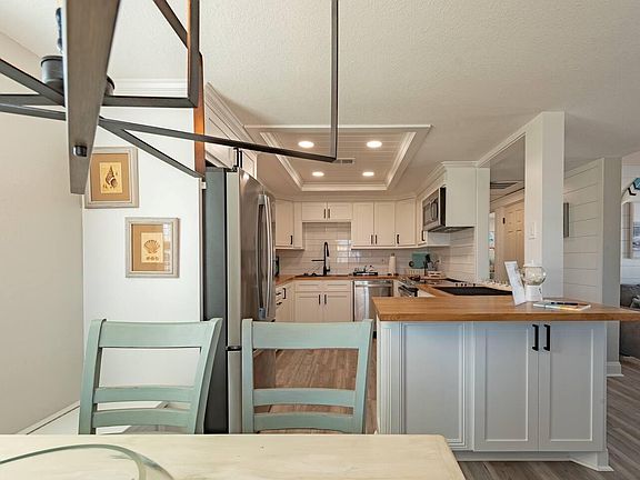 5th image of 1726 65th St