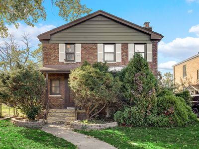 8240 S Crandon Ave, Chicago, IL, 60617