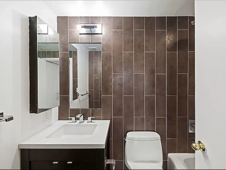 184 Lexington Ave #7B — Photo 11