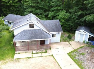 W10521 Maplewood Ln, Aniwa, WI 54408