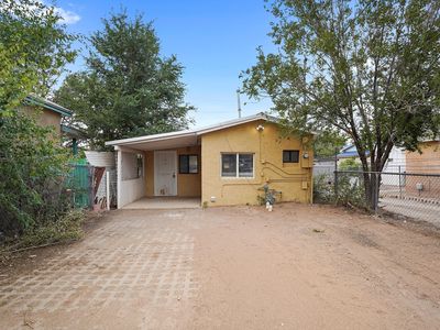 1011A Edith Blvd NE, Albuquerque, NM, 87102