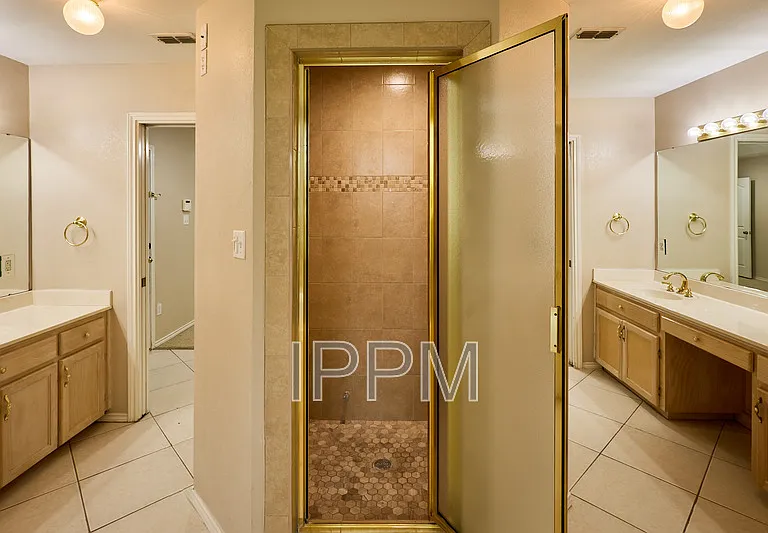 1309 Summerfield Ln — Photo 21