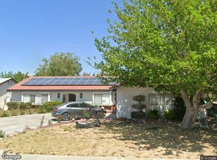 3319 Brittany Ln, Lancaster, CA 93536