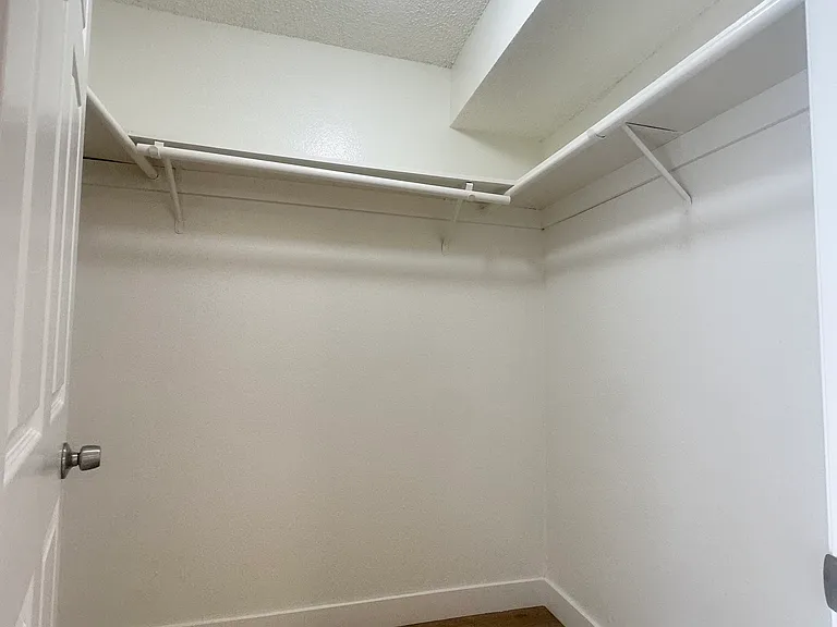 328 E Providencia Ave #105F — Photo 7