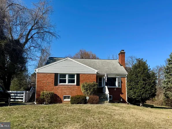 6800 Lumsden St, Mc Lean, VA 22101