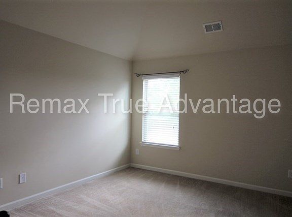 5th image of 3054 Parkridge Dr