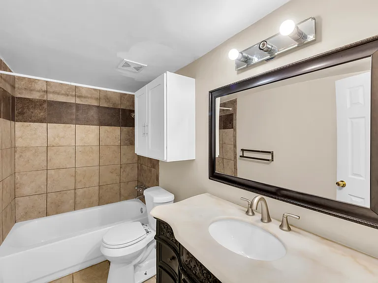 3024 Tudor Ln #102 — Photo 14