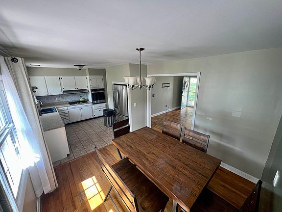 4th image of 222 Township Road 1202