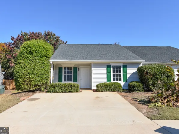 1627 Summerwoods Cir, Griffin, GA 30224