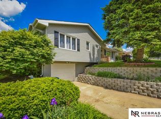 4918 Vinton St, Omaha, NE 68106