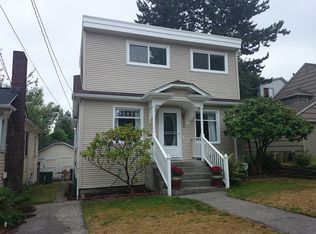 509 N 76th St, Seattle, WA 98103