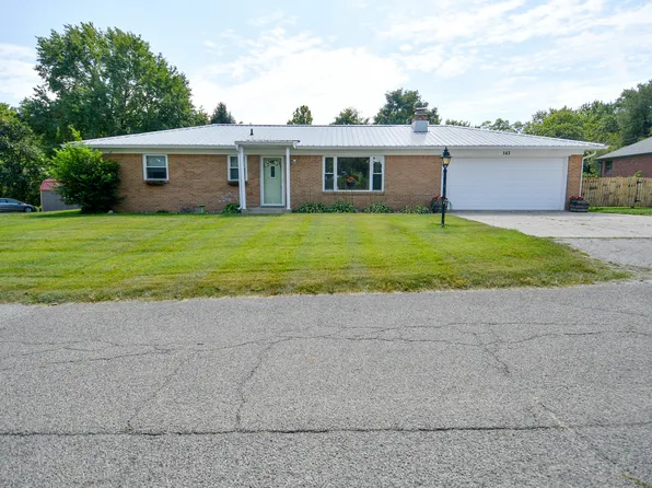 143 York Ave, Clayton, IN 46118