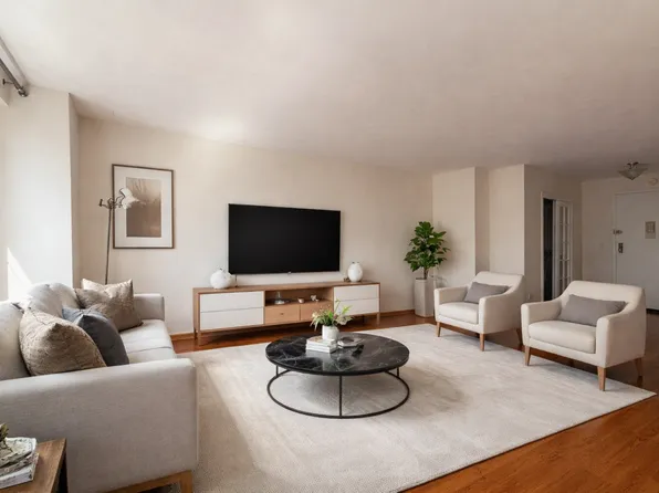 382 Central Park W APT 8G, New York, NY 10025