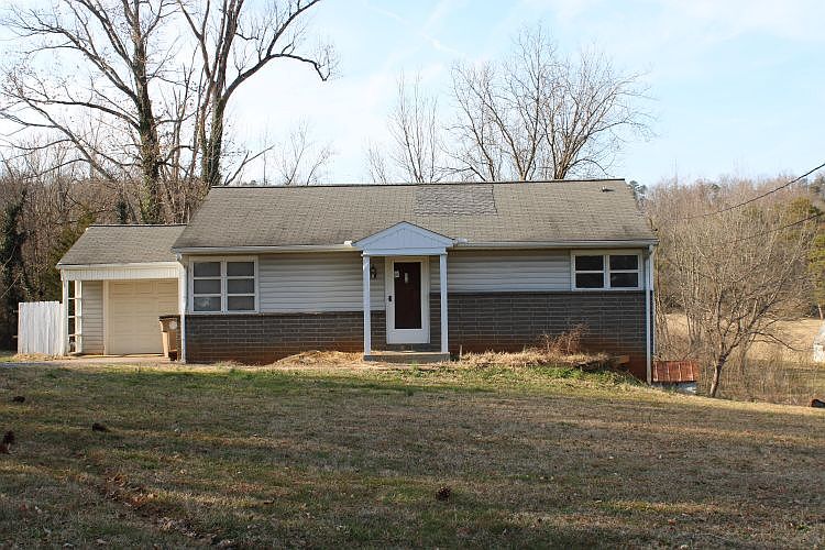 1st image of 4323 Marjorie Ln