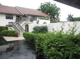 4092 Belair Ln APT 2, Naples, FL 34103