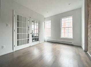 121 Norfolk St #6, New York, NY 10002