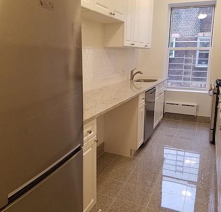 3rd image of 659 Ocean Ave APT C3