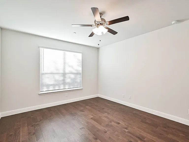4248 Mingo Dr — Photo 15