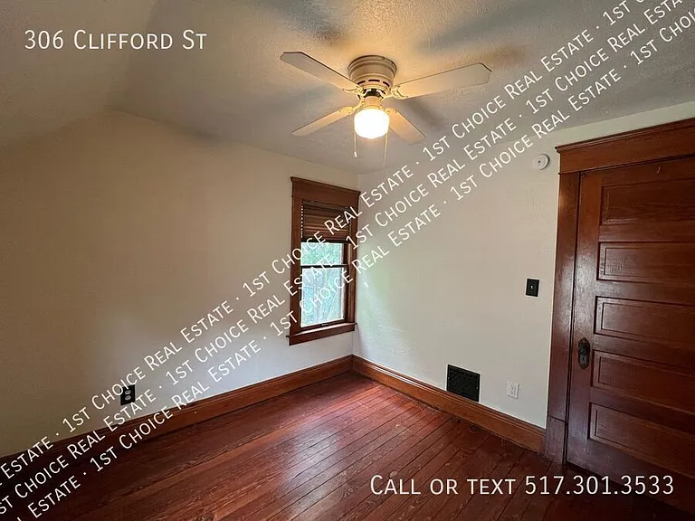 306 Clifford St — Photo 9