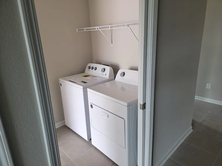 808 Cherry Elm Dr — Photo 10