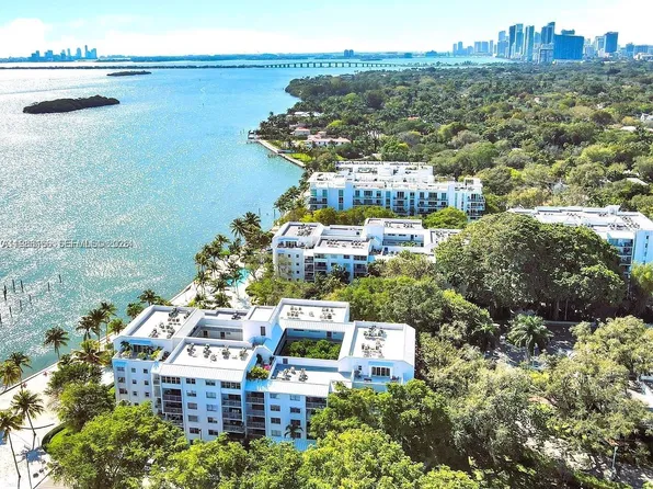 750 NE 64th St APT B301, Miami, FL 33138