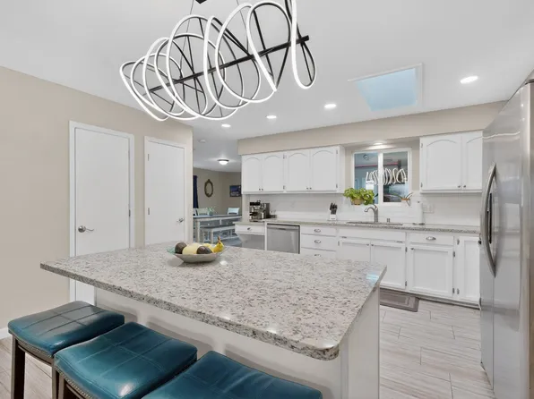 8719 Gutierrez Rd NE, Albuquerque, NM 87111