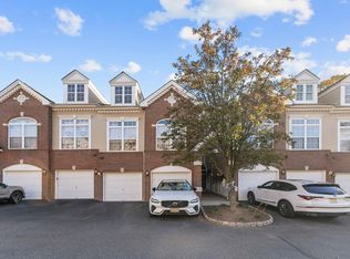 226 Riverwalk Way, Clifton, NJ 07014