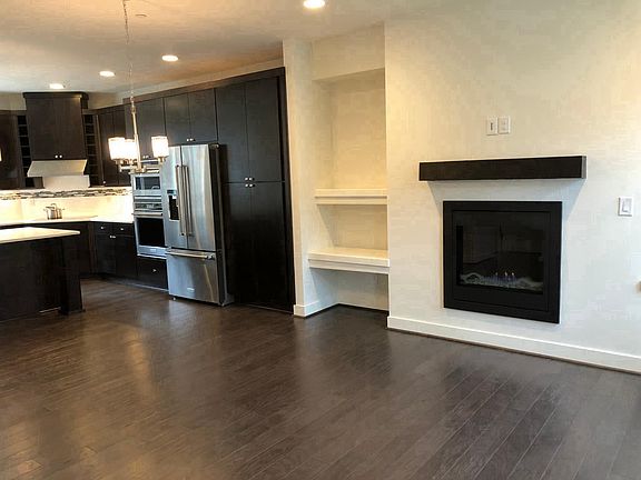 3rd image of 23913 SE 45th Ter