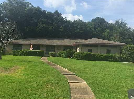 1st image of 2500 Bay Vista Dr