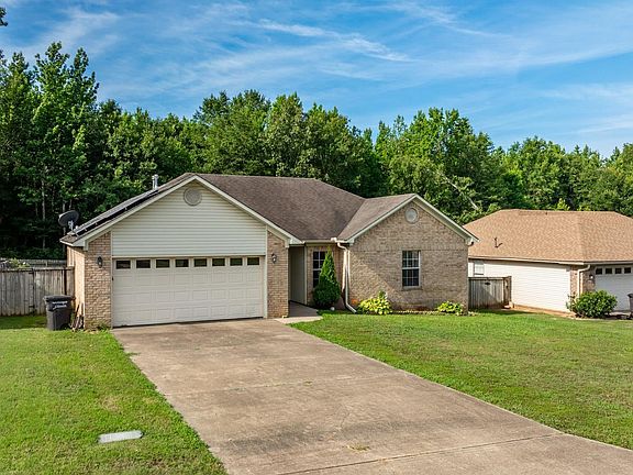 2nd image of 1309 Riverwood Dr