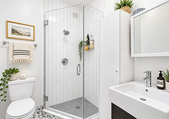 Bathroom, photo 1