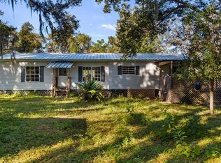 23158 Loop Rd, Groveland, FL 34736
